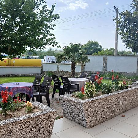 Shale Apartments And Rooms Gevgelija Extérieur photo